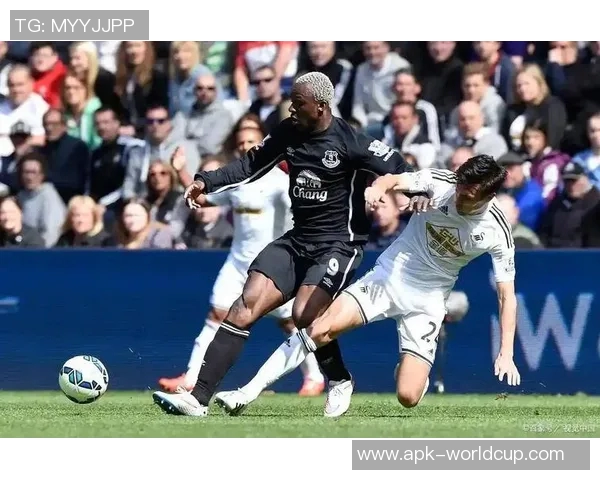 阿森纳与里昂激战成平局比分揭晓精彩瞬间回顾 阿森纳与里昂激战成平局比分揭晓精彩瞬间回顾